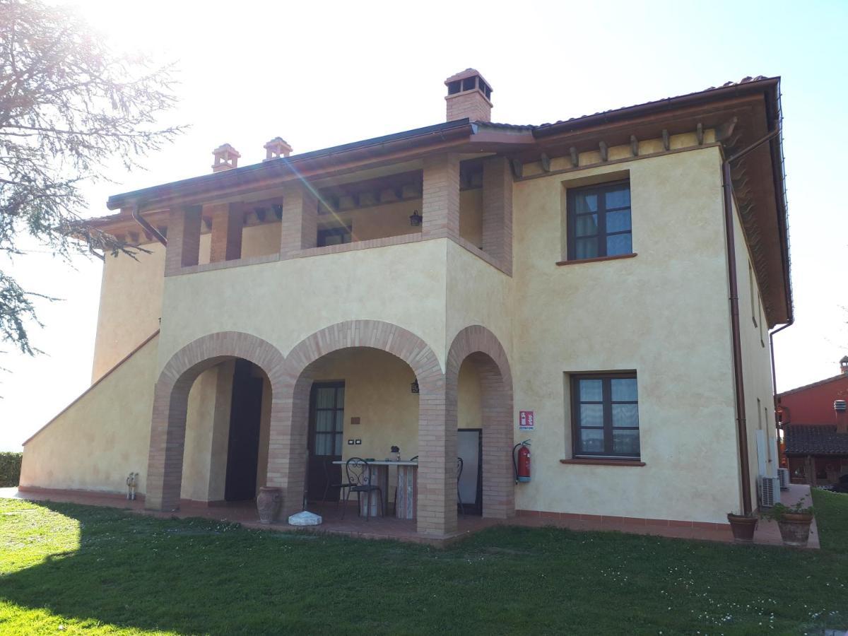 Agriturismo Montemari Villa Palaia Buitenkant foto