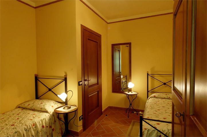 Agriturismo Montemari Villa Palaia Kamer foto