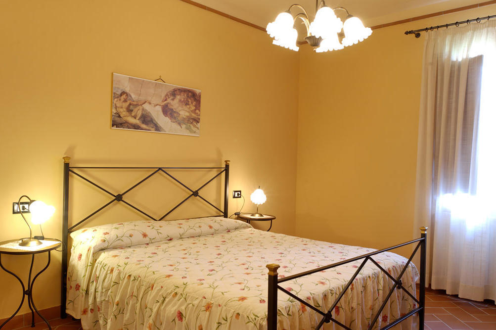 Agriturismo Montemari Villa Palaia Kamer foto
