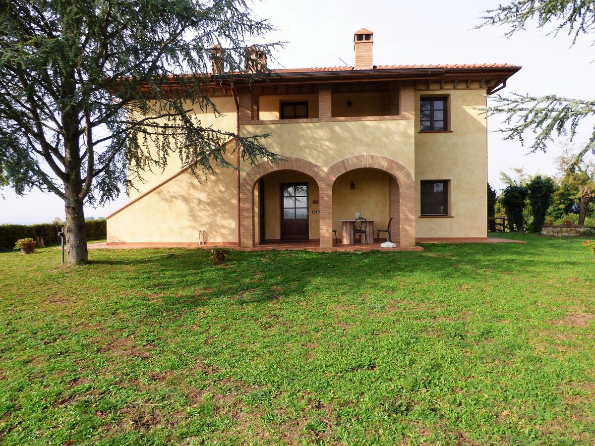 Agriturismo Montemari Villa Palaia Buitenkant foto