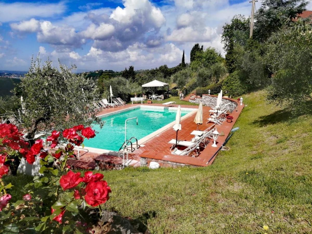 Agriturismo Montemari Villa Palaia Buitenkant foto